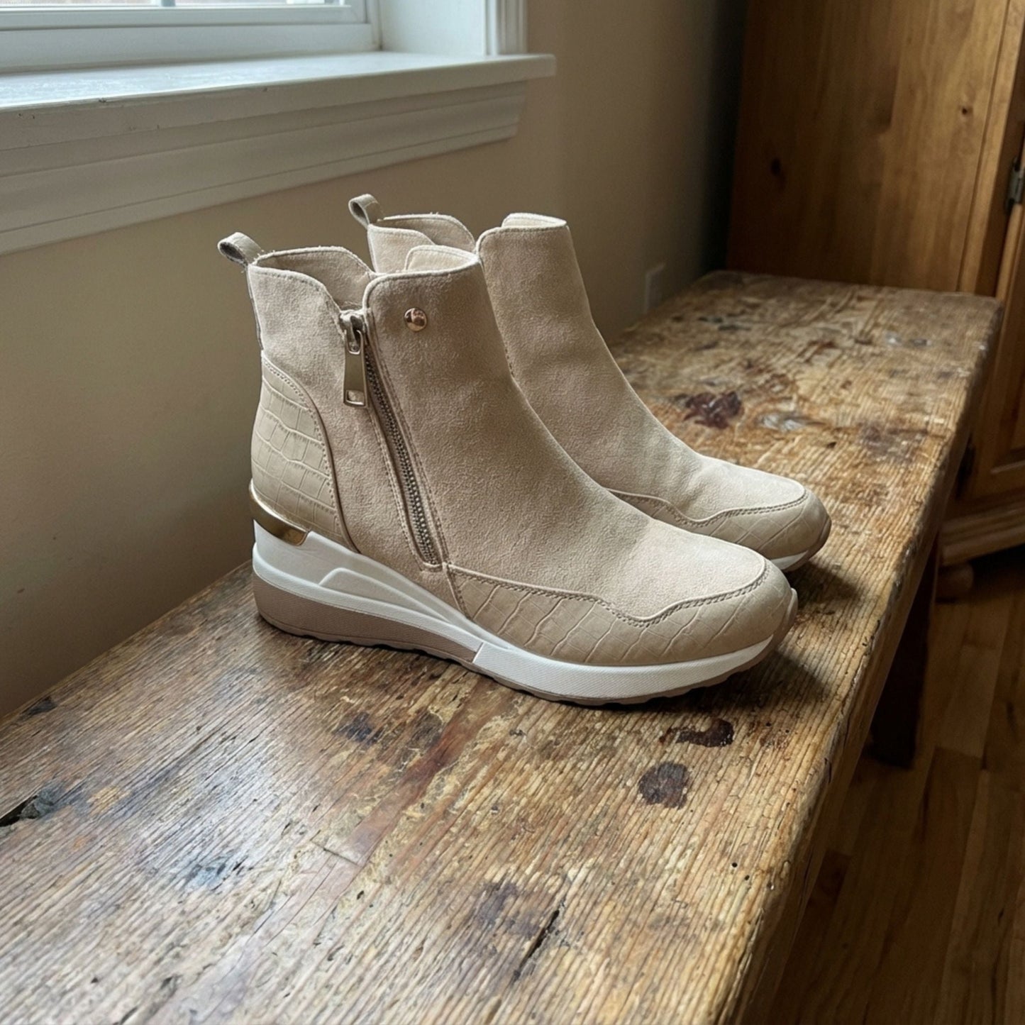 Kylie | Stylish Winter Zip-Up Ankle Boots